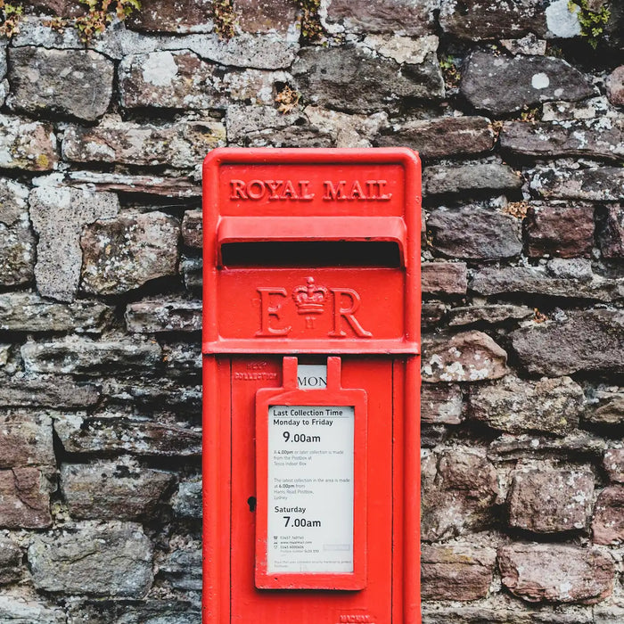 What's the Difference Between Royal Mail Labels and Stamps